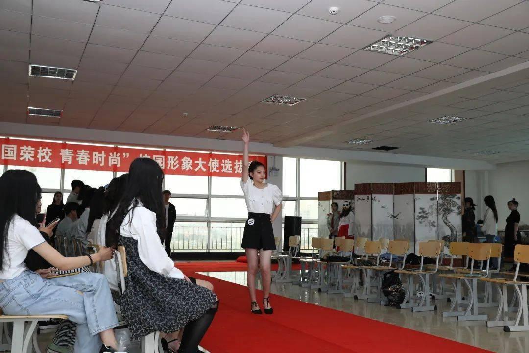 孩子三年级在班上在同龄人里个子确实偏矮，有什么办法吗？游戏画面